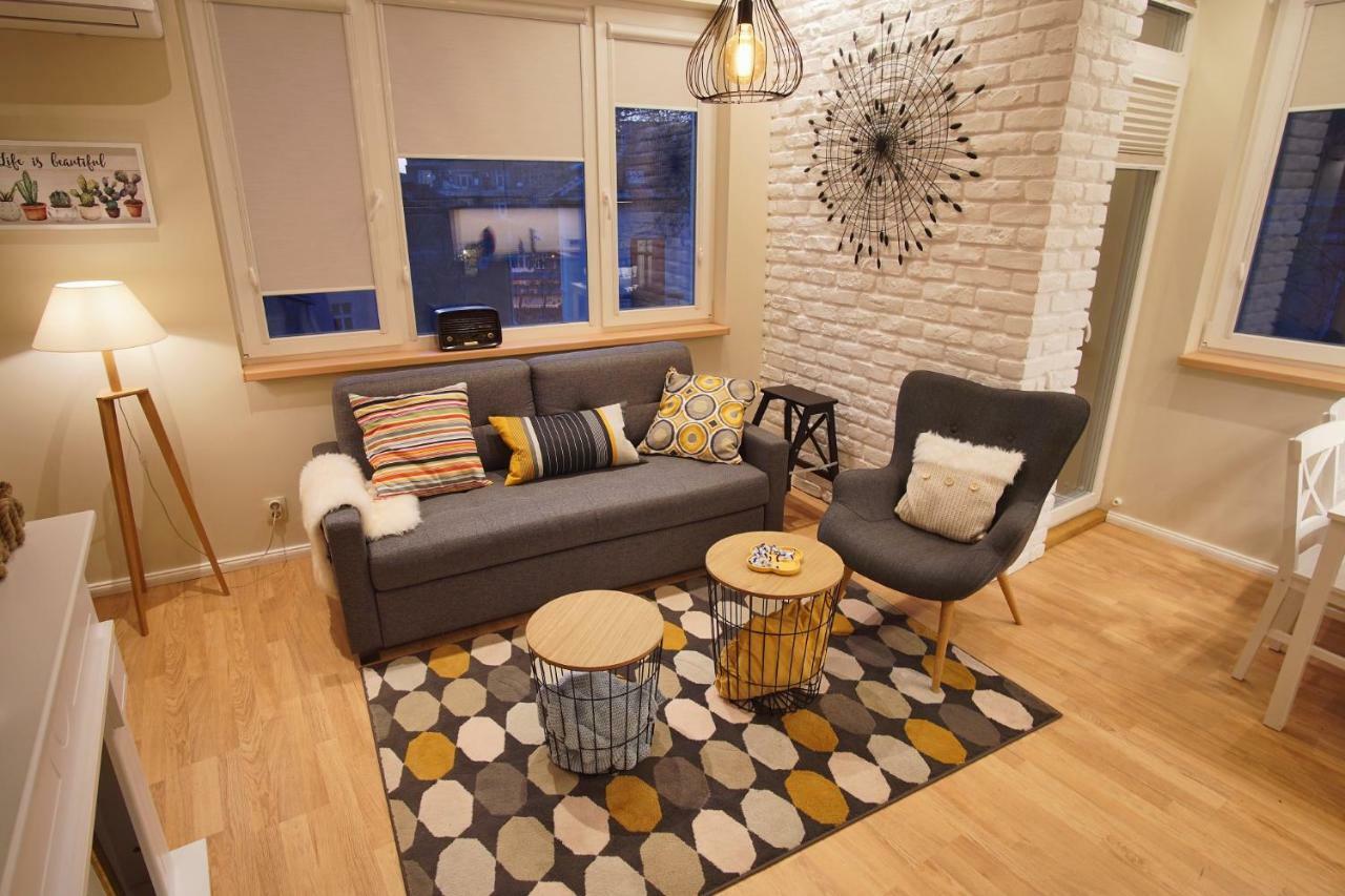 Apartment Audrey By Sofiaspot - Central, Metro To Airport Eksteriør billede
